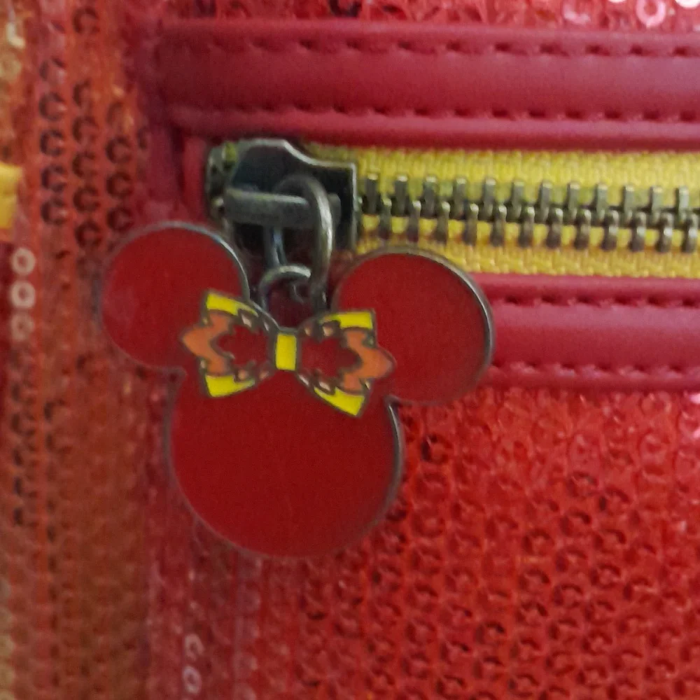 NWT Loungefly Disney Minnie Sequins Fall Bag - Picture 3 of 8